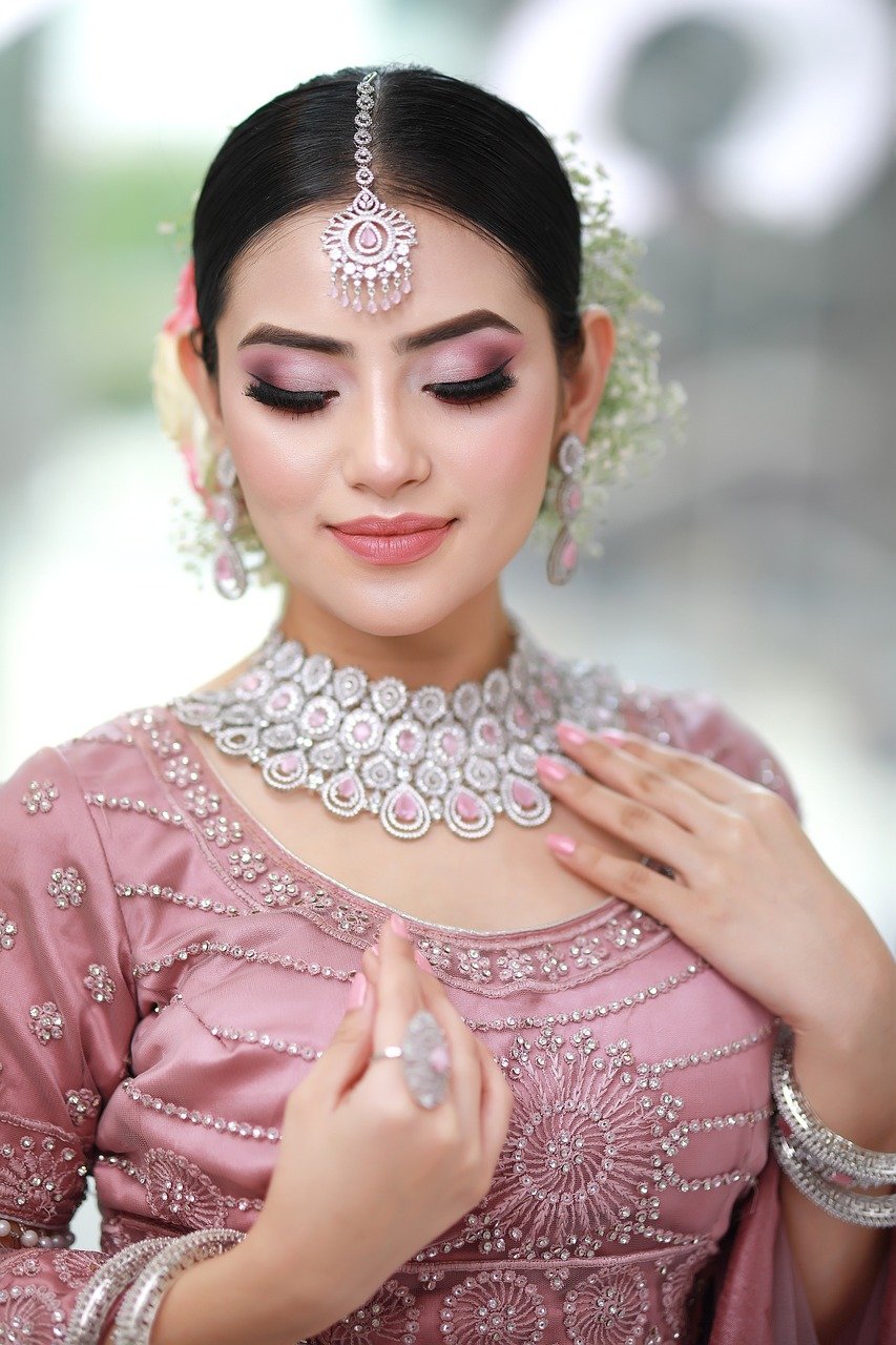 bride, bridal attire, bridal fashion, bridal jewelry, bridal makeup, bride portrait, celebration, ceremony, earrings, elegance, elegant, face, fashion, festive, glamour, glow, luxury, model, necklace, traditional, portrait